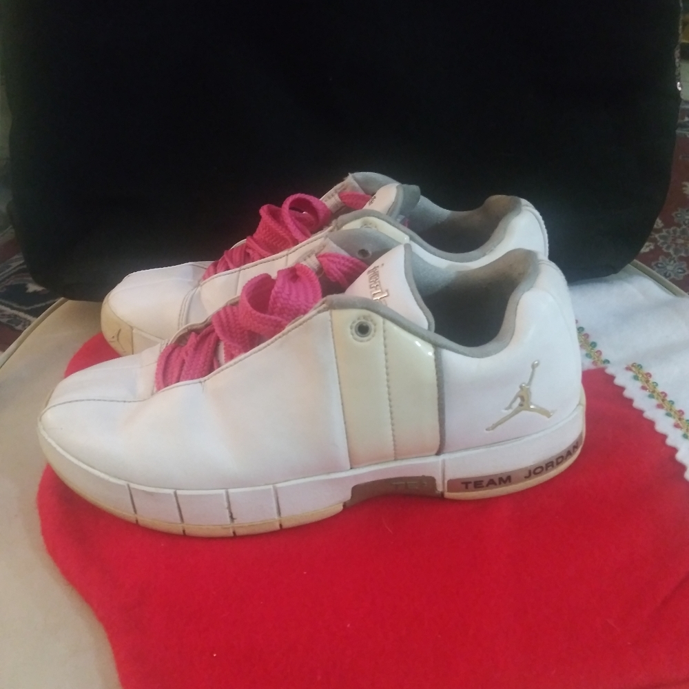 Youth Jordan's